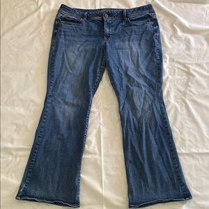 American Eagle Women's Kick Boot Jeans